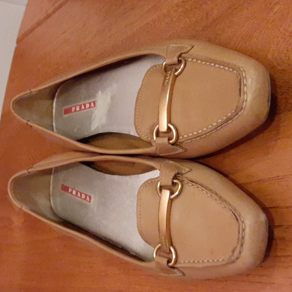 Prada Tan Leather Loafer Name Plate Sz 36/US 6 - Picture 2 of 14